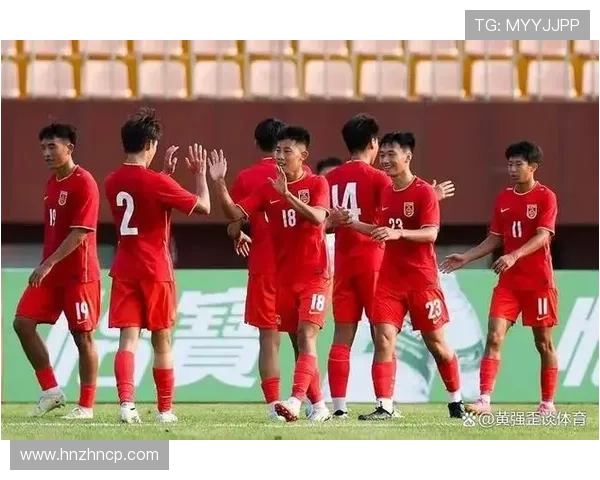 国足再度鏖战亚洲劲旅全场逆转取胜展现顽强拼搏精神